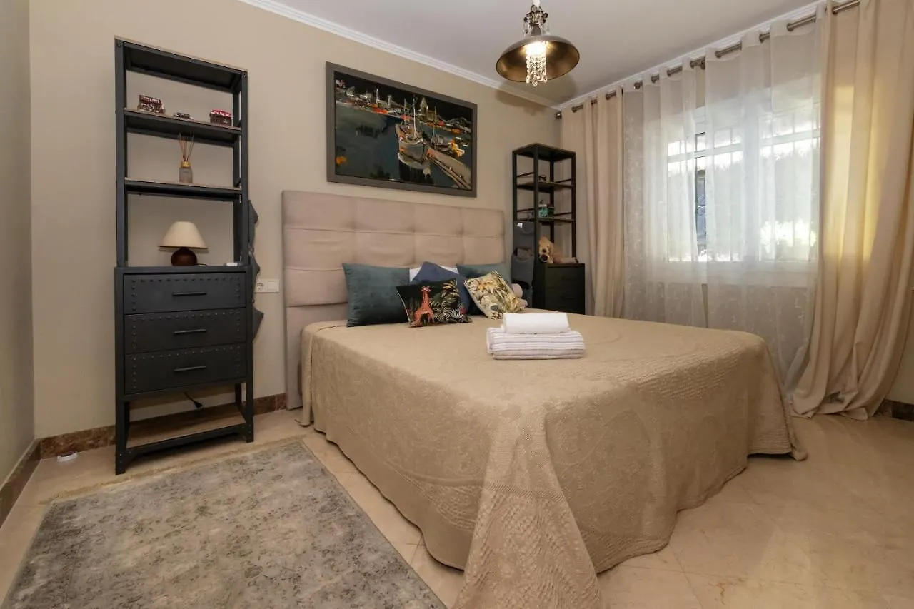 Villa In Puerto Cabopino Marbella