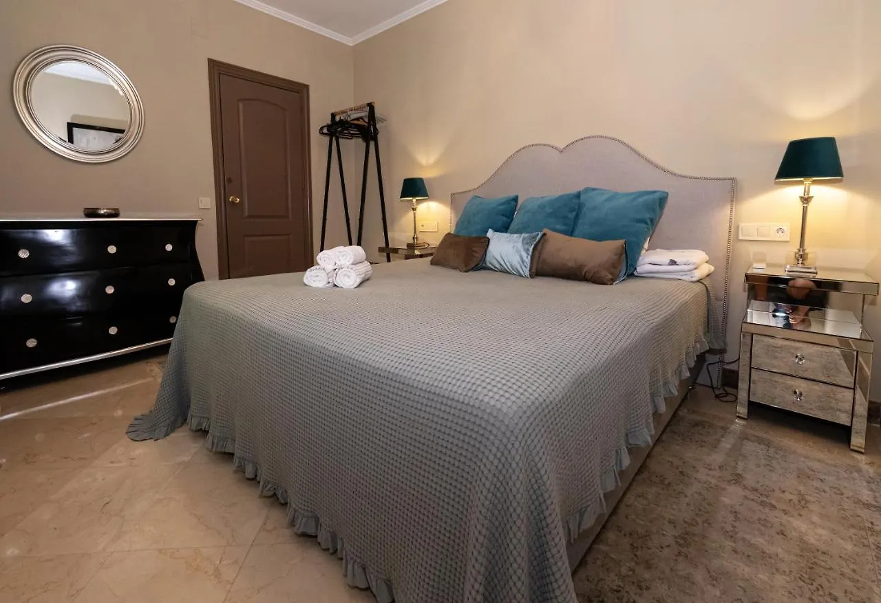 Casa de Férias Villa In Puerto Cabopino Marbella Espanha
